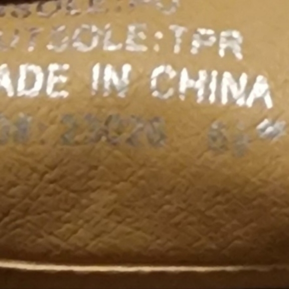 *Brand New*Women's T&G suede mules - Picture 6 of 9